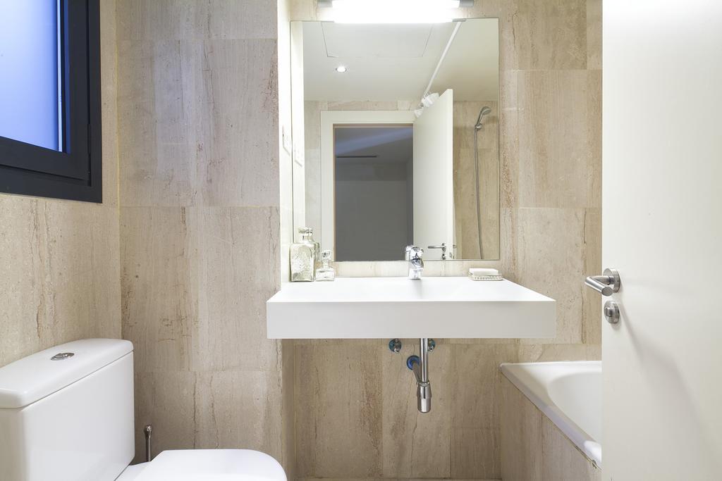 Apartment Barcelona Rentals - Private Pool And Garden Center Номер фото